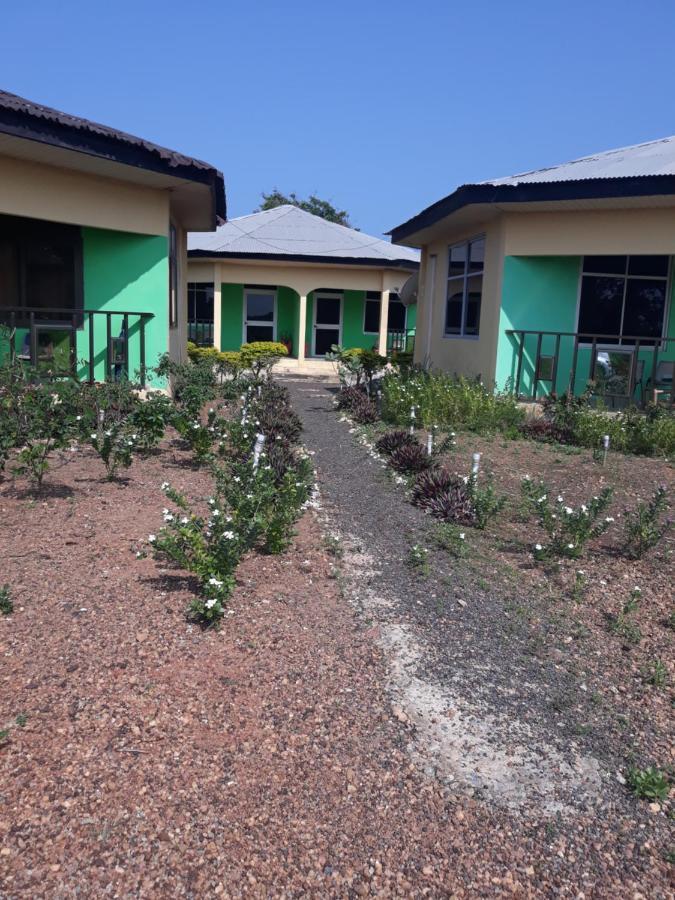 Abuesi Beach Resort Sekondi-Takoradi Exteriör bild