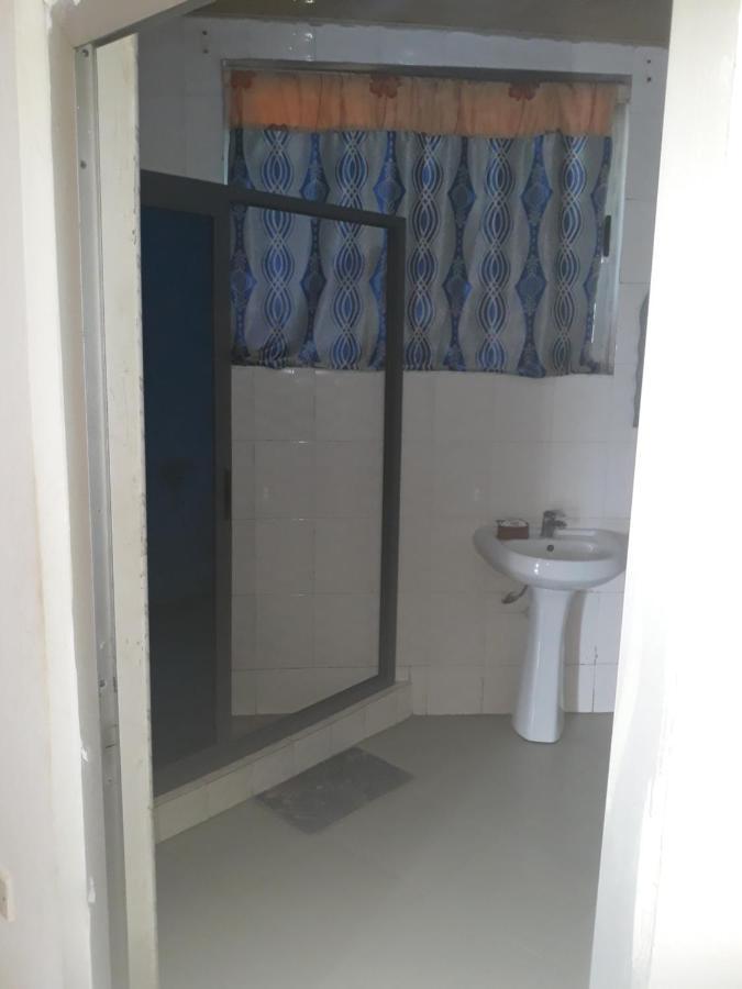 Abuesi Beach Resort Sekondi-Takoradi Exteriör bild