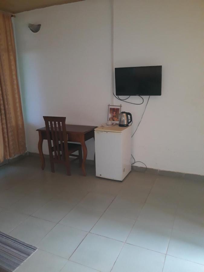 Abuesi Beach Resort Sekondi-Takoradi Exteriör bild