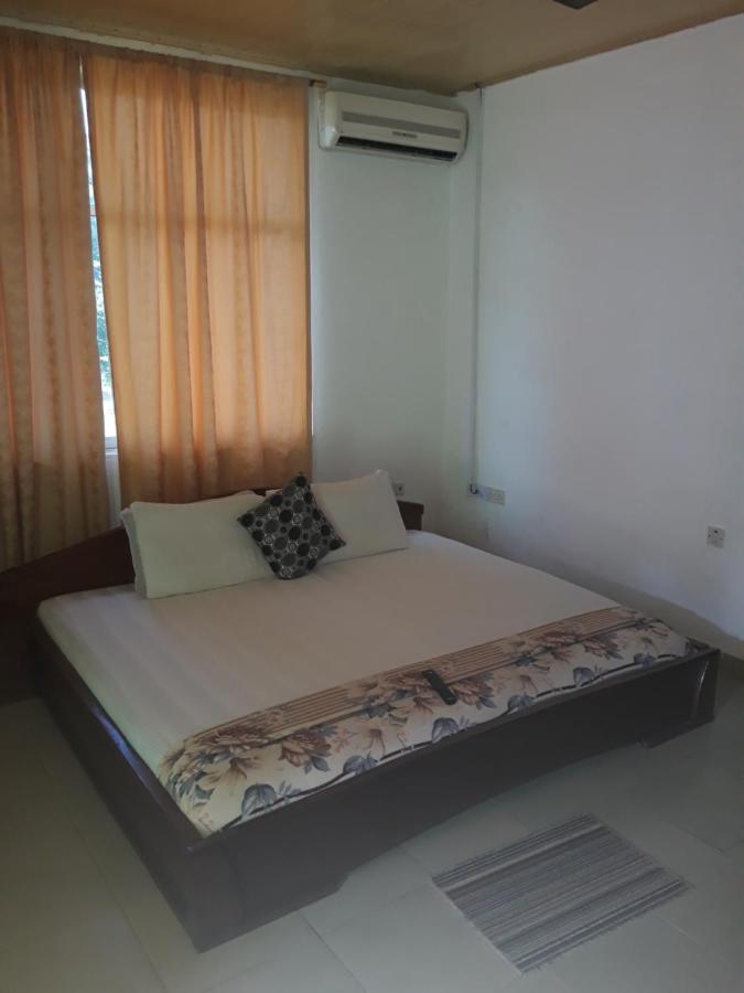 Abuesi Beach Resort Sekondi-Takoradi Exteriör bild
