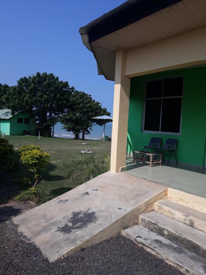 Abuesi Beach Resort Sekondi-Takoradi Exteriör bild