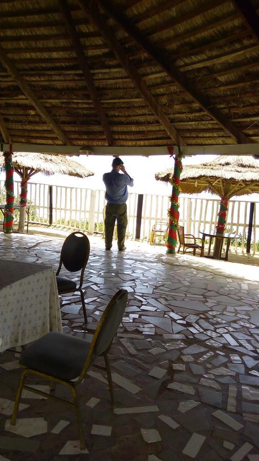Abuesi Beach Resort Sekondi-Takoradi Exteriör bild